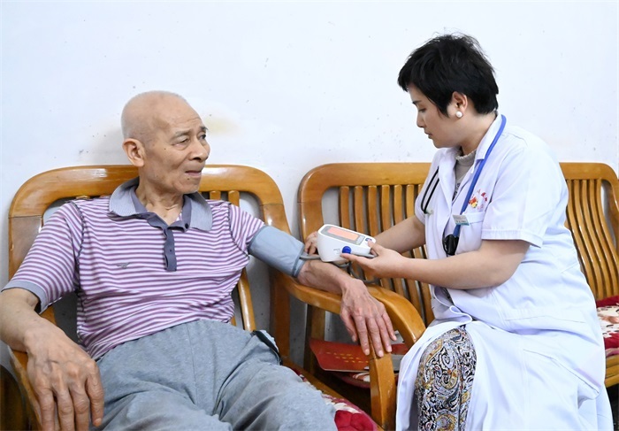 钟计锋摄 (2).jpg